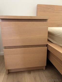 Postel Ikea 140x200 + nocni stolek - 3