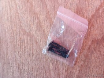 Náhradní šroubky do Asus Strix základní desky - 3