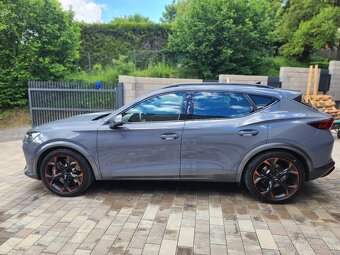 Cupra Formentor 2.0 TSI VZ 4Drive, 228kW, BREMBO, Tažné - 3