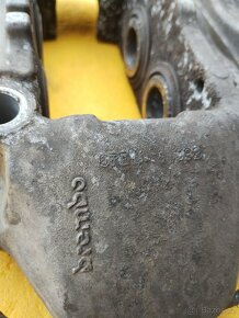 Přední BREMBO brzdové třmeny Alfa Romeo 330 mm - 3