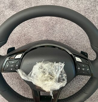 SLEVA - AMG Volant W212 W218 E CLS - 3