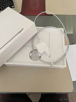 Apple MacBook Air 13, M2, 8GB RAM/512GB SSD, 2022, Stříbrný - 3