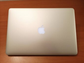 Apple MacBook Pro 15 2015 - AMD R9/512/i7/16G - 3
