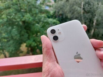 apple iphone 11--paměť 128 gb-- - 3