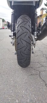 Kawasaki ER5 - 3