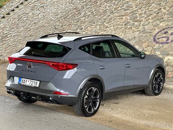 Cupra Formentor 1.5 TSI 110 kW Tažné LED ACC Virtual DPH - 3