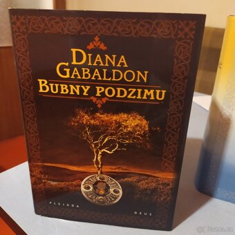 Mořeplavec, Hořící kříž, Bubny podzimu - Diana Gabaldon - 3