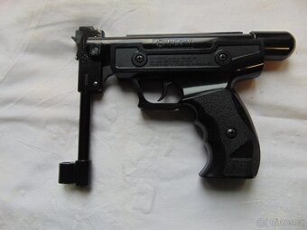 Vzduchová pistole. - 3