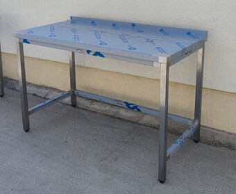 Přístěnný nerezový stůl, pracovní gastro stůl, nábytek kuchy - 3