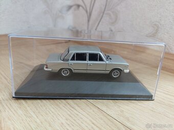 Fiat 125 Mirafiori 1981 1:43 - DeAgostini (Salvat) - 3