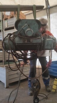 Dílenský jeřáb - 3