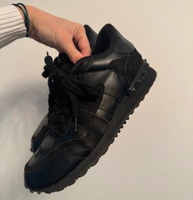 Tenisky. Valentino 36 - 3