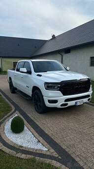 RAM 1500 5.7 HEMI NIGHT PAKIET LED ALPINE - 3
