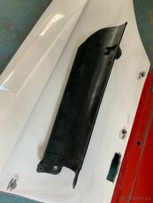 Chránič kluzáku tlumiče ktm 640 lc4 - 3