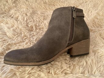 Kožené kotníkové boty Marco Tozzi - 3