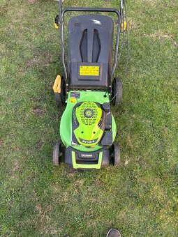 Benzinová sekačka - 3