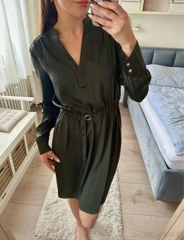 Zelené elegantní šaty H&M - 3