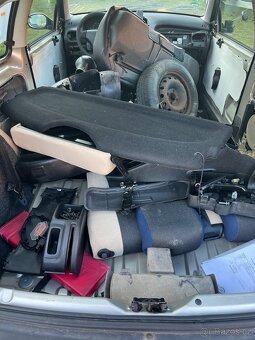 Peugeot 206 - 3