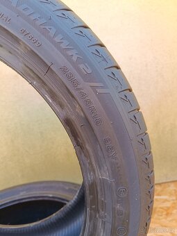 2ks zanovni letni 235/45/18 Firestone - 3