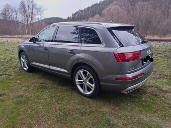 Audi Q7 Sline - 3