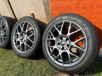 Kola 225/45 R17 Volkswagen Golf 8 - 3