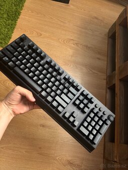 Razer BlackWidow V3 Pro - 3