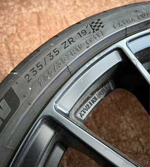 Oz Racing Superturismo LM 5x112 R19 - 3