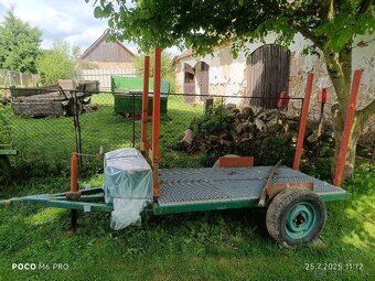 Tři káry za traktor - 3