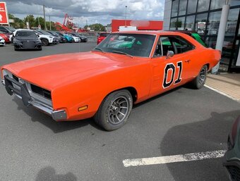 Dodge Charger z roku 1969 - Dukes of Hazzard - 3