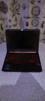 Acer Nitro 5 – GTX 1080 / 16 GB RAM / 1 TB SSD - 3