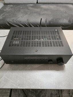 Zesilovač Yamaha R-N303D - 3