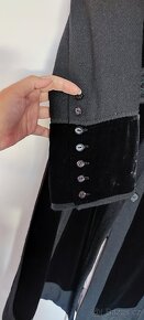 Vlněný kabát v retro stylu - 3