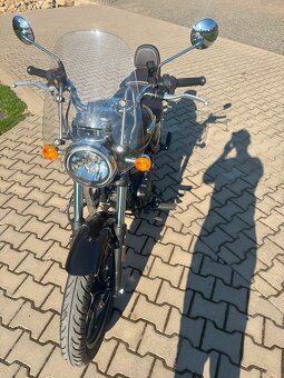 Royal Enfield Meteor 350 - 3