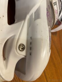 Dětské dívčí lední brusle Sulov, vel. 34 až 37 - 3