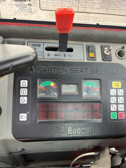 Bobcat E26 r.v. 2012, 4.228 Mth - 3