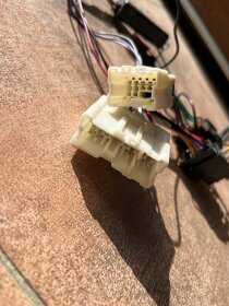 Adaptér autorádia Nissan Terrano - 3