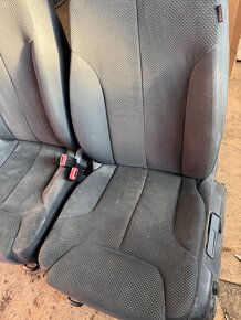 Sedadla s LCD monitorem Passat B6 - 3