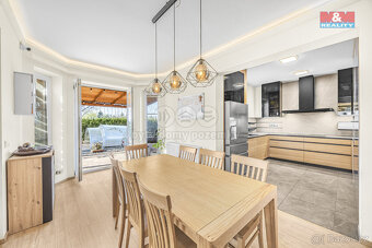 Prodej rodinného domu, 250 m², Jesenice, ul. Zdiměřická - 3