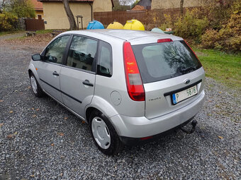 Ford Fiesta 1.3 51Kw RV.2004 TAŽNÉ - NOVÁ STK - 3