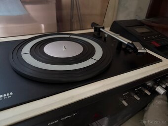 Gramofon TESLA HC 14.20 funkční - 3