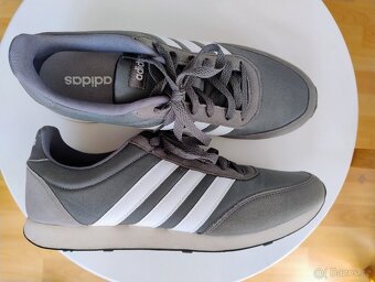 Tenisky Adidas 42 sede - 3