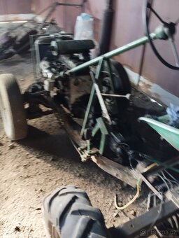 Traktor domácí výroby - 3