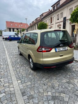 Ford Galaxy - 3