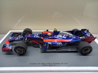 F1 TORO ROSSO STR12 AUSTRALIE 2017 CARLOS SAINZ SPARK 1:18 - 3