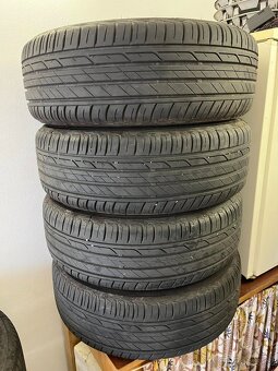 Pneu Bridgestone s plechovými disky - 3