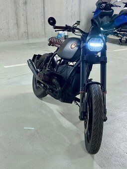 BMW R100 RS Custom "Samurai" od Throttle Punks - 3