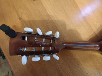 Mandolína - 3