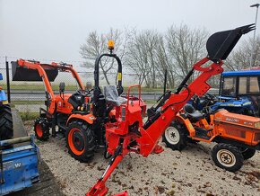 Malotraktor Avenger 26 4x4 s čelním nakladačem a podkopem - 3