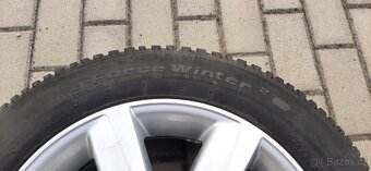 VW alu kola R15 5x100 + zimní pneu 185/60 - 3