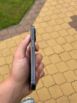 Iphone 15 pro 128GB s prasklým displejem - 3